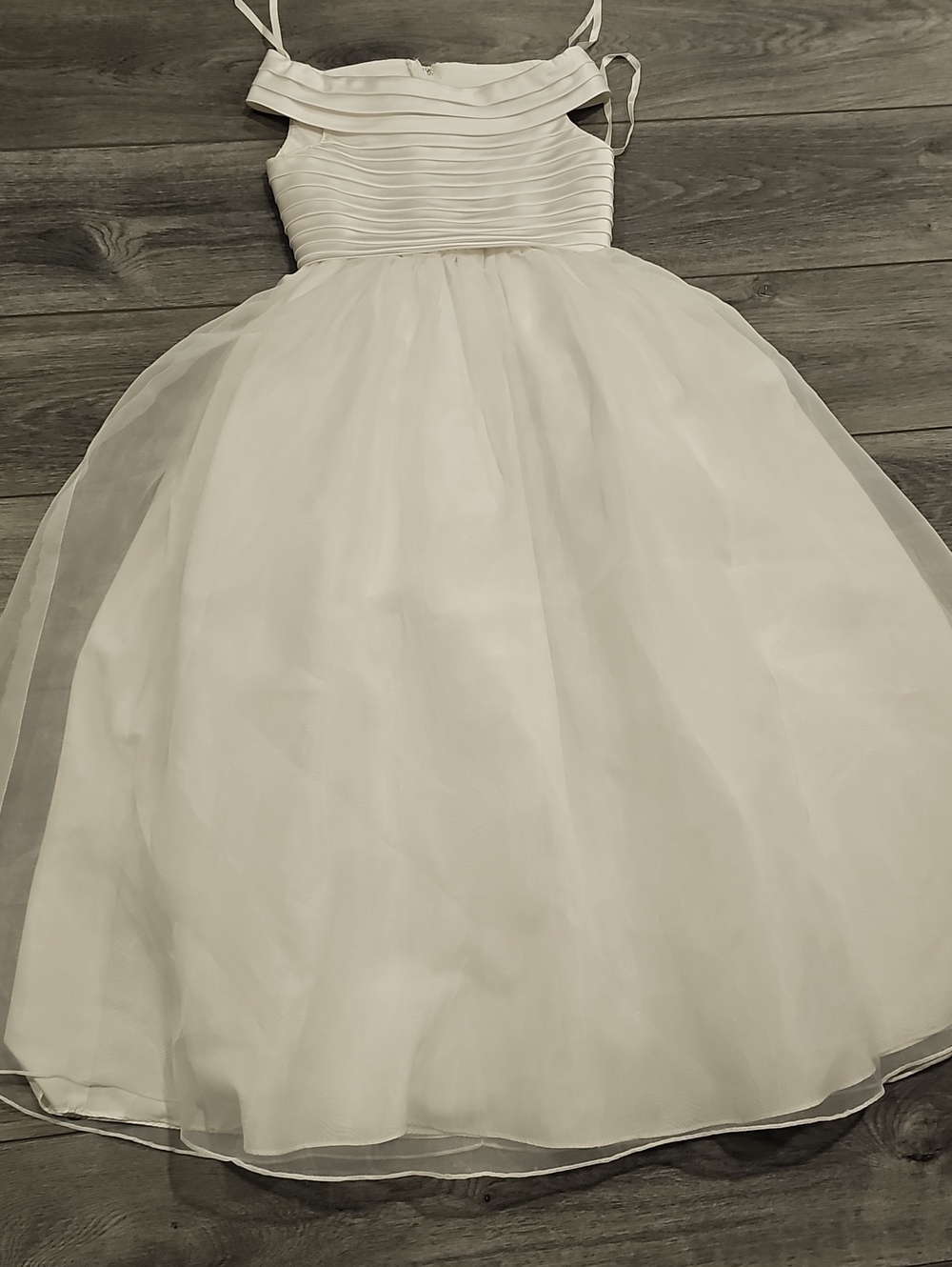 Oleg Cassini White Girls' Formal Party Dress with Pleated Bodice